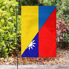 Taiwan Flag With Ukraine Flag